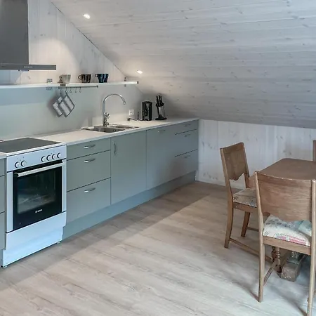 Дом отдыха 2 Bedroom Beautiful In