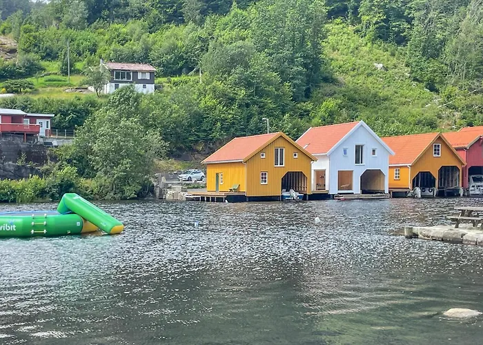 2 Bedroom Beautiful In * Feda